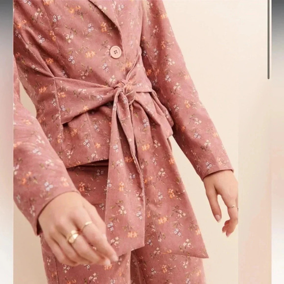 TACH Spring in the City Corduroy Blazer - Picture 2 of 15